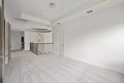 129 Cloverton Crescent, Hutto, TX 78634 - Photo 17