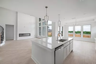 129 Cloverton Crescent, Hutto, TX 78634 - Photo 9