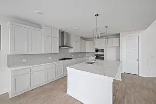 129 Cloverton Cres, Hutto, TX 78634 - Photo 7