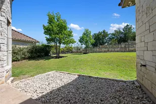 205 Antigua Way, Lakeway, TX 78738 - Photo 23