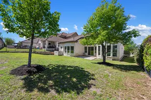 205 Antigua Way, Lakeway, TX 78738 - Photo 25