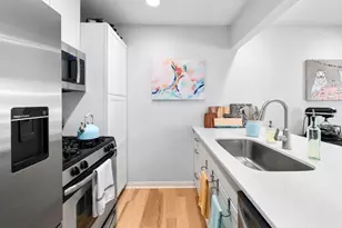 1210 Windsor Rd, Austin, TX 78703 - Photo 11