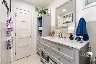 1210 Windsor Rd, Austin, TX 78703 - Photo 21