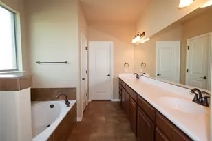 1078 Sussex Way, Round Rock, TX 78665 - Photo 11