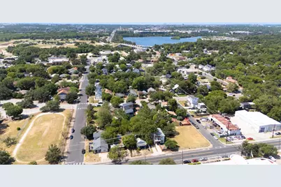 2907 E 5th Street, Austin, TX 78702 - Photo 11