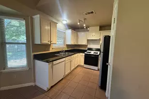 2107 Yaupon Trail, Cedar Park, TX 78613 - Photo 3