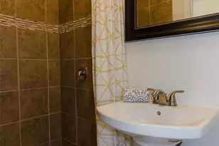 2529 Rio Grande St, Austin, TX 78705 - Photo 15