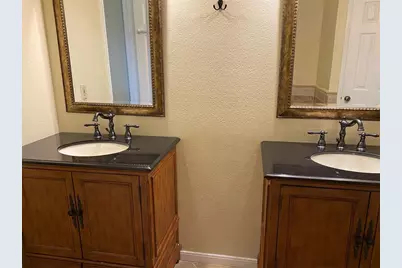3211 Park Hills Drive, Austin, TX 78746 - Photo 9