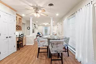 8501 Kromer St, Austin, TX 78757 - Photo 13