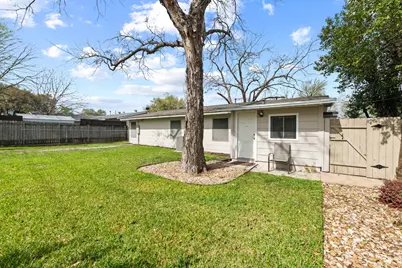 8501 Kromer Street, Austin, TX 78757 - Photo 27