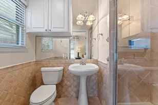 8501 Kromer St, Austin, TX 78757 - Photo 19