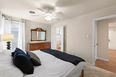 8501 Kromer Street, Austin, TX 78757 - Photo 17