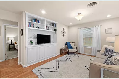 8501 Kromer Street, Austin, TX 78757 - Photo 3