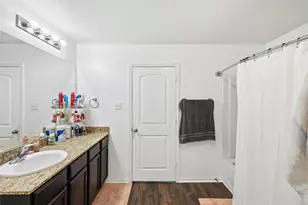 124 Continental Ave, Liberty Hill, TX 78642 - Photo 29