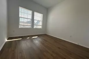 13604 Menard Wy, Elgin, TX 78621 - Photo 11