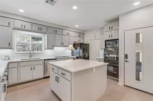 5606 Sedgefield Dr, Austin, TX 78746 - Photo 7