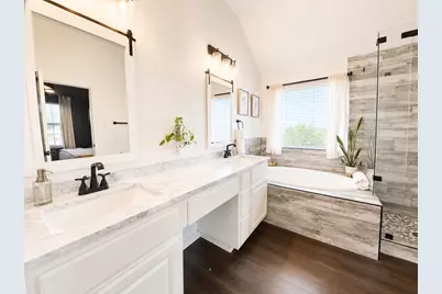 1061 Hot Spring Valley, Buda, TX 78610 - Photo 23