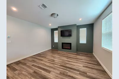 13302 Henrietta Plaza, Manor, TX 78653 - Photo 15