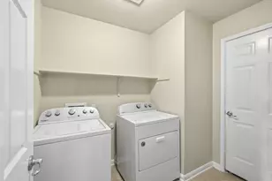 119 Bayliss St, Hutto, TX 78634 - Photo 11