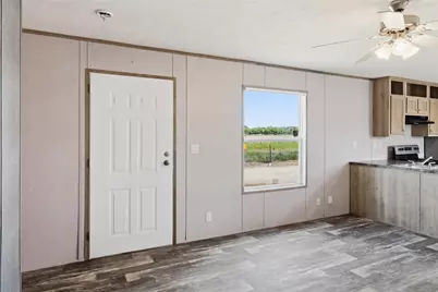 5670 E Austin Street, Giddings, TX 78942 - Photo 7