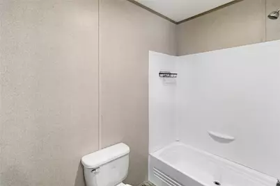 5670 E Austin Street, Giddings, TX 78942 - Photo 21