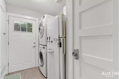 3013 E 16th Street, Austin, TX 78702 - Photo 17