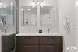 3013 E 16th St, Austin, TX 78702 - Photo 15