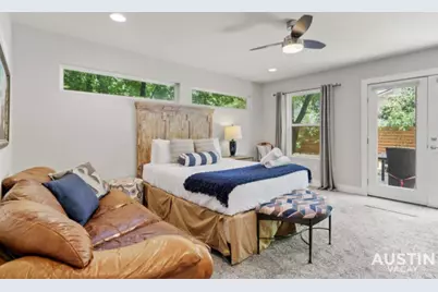 3013 E 16th Street, Austin, TX 78702 - Photo 11