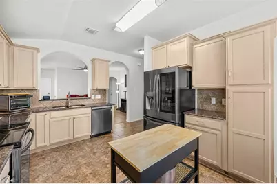 320 Ammonite Lane, Jarrell, TX 76537 - Photo 9