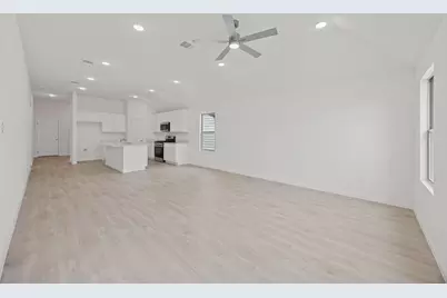 327 Bendecido Loop, Elgin, TX 78621 - Photo 7