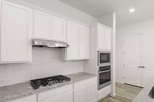 7505 Boyd Hvn Dr, Austin, TX 78744 - Photo 21