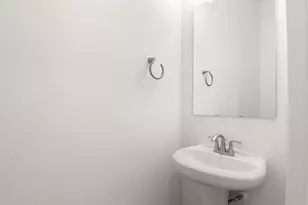 7505 Boyd Hvn Dr, Austin, TX 78744 - Photo 31