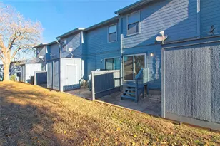 3004 Whisper Oaks Ln, Georgetown, TX 78628 - Photo 25