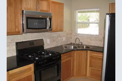 907 W 30th Street #A, Austin, TX 78705 - Photo 17