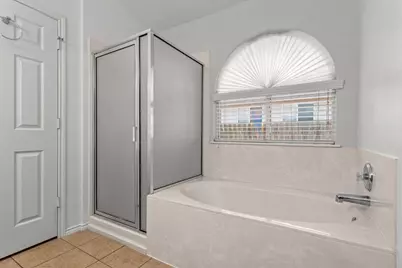 306 Creston Street, Hutto, TX 78634 - Photo 9
