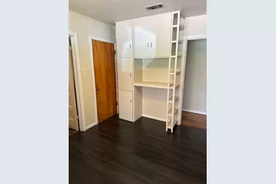 802 Magnolia Lane, Cottonwood Shores, TX 78657 - Photo 13