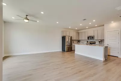 519 Emory Crossing Boulevard, Hutto, TX 78634 - Photo 3