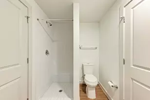 306 E 30th St, Austin, TX 78705 - Photo 21