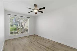 1015 E Yager Ln, Austin, TX 78753 - Photo 9