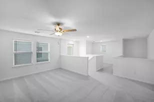 214 Crumpton Wy, Hutto, TX 78634 - Photo 15