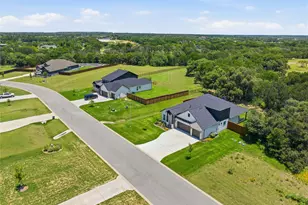 150 McNaughton Dr, Liberty Hill, TX 78642 - Photo 33