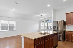 693 Spinnaker Loop, Kyle, TX 78640 - Photo 3