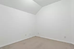 693 Spinnaker Loop, Kyle, TX 78640 - Photo 13