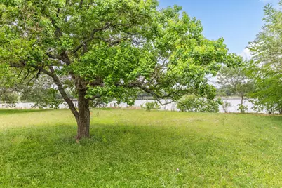 907 Horace Howard Drive, San Marcos, TX 78666 - Photo 11