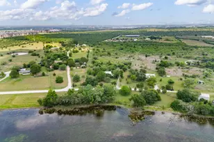 907 Horace Howard Dr, San Marcos, TX 78666 - Photo 3