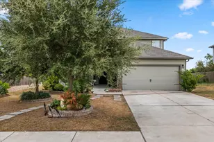 707 Liard River Rd, Hutto, TX 78634 - Photo 5