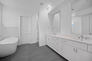 3816 Berkman Dr, Austin, TX 78723 - Photo 25