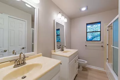 8007 Buckshot Trail, Austin, TX 78729 - Photo 25