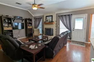 1301 Girard St, San Marcos, TX 78666 - Photo 7