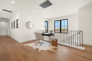 5906 Rickey Dr, Austin, TX 78757 - Photo 29